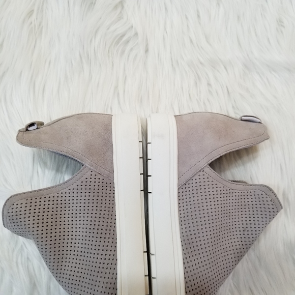 COPY - Steve Madden suede Sneakers  boots grey  SIZE 8M. - Picture 12 of 17